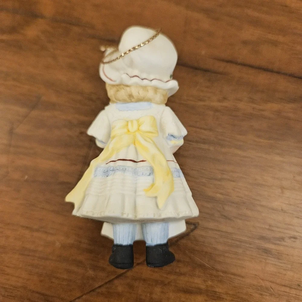 Vintage 1984 Limited Edition‎ Jan Hagara Jenny Christmas Ornament COA